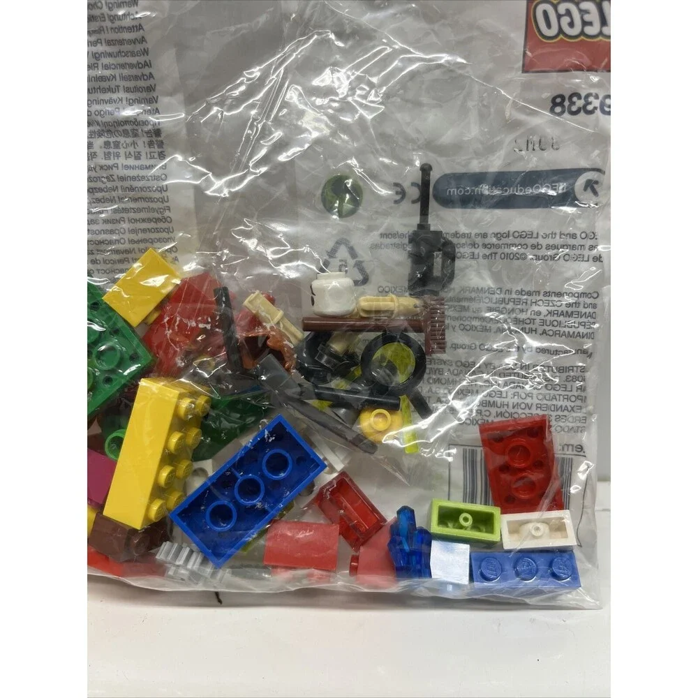 Lego Education 9338 Mini Kit 57 pcs New / Sealed